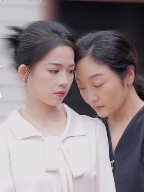 Con Gái Mạnh Mẽ Không Dễ Đụng Vào