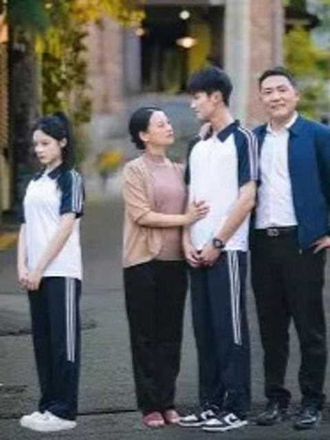 Một Mình Đi Qua Giông Bão