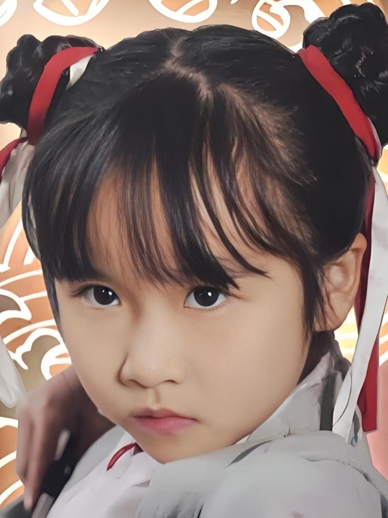 Tiểu Quan Chủ Không Dễ Đụng Đâu